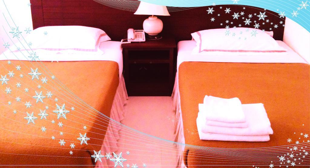 Lopburi Inn Hotel Room photo